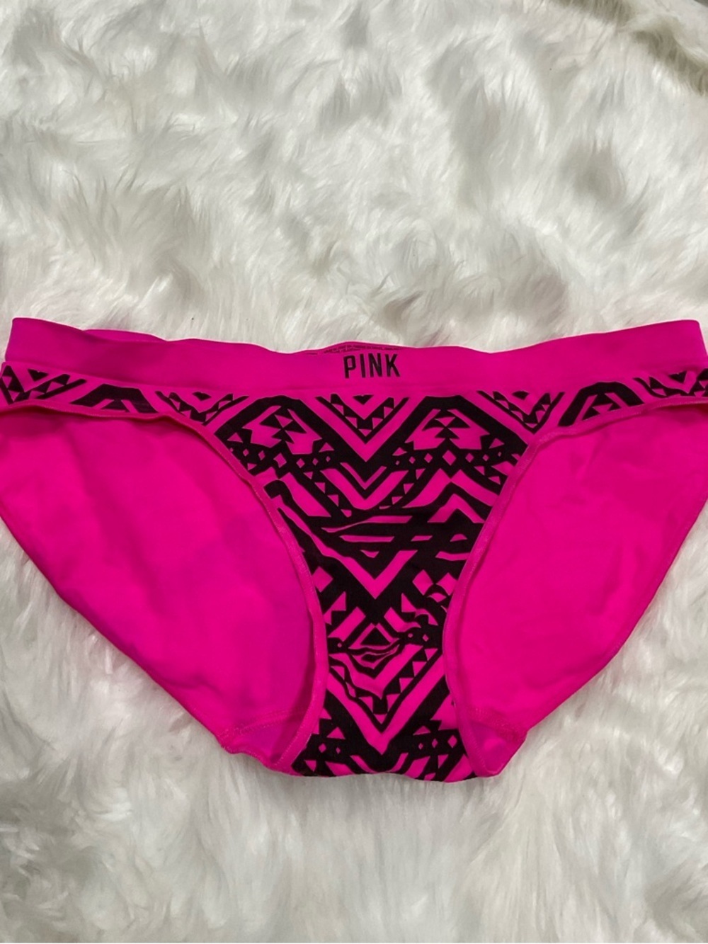 Y2K Yoga PINK Victorias Secret Neon Pink Seamless Panty